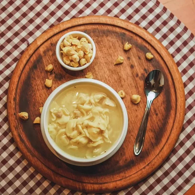 Sopa de Capeletti
